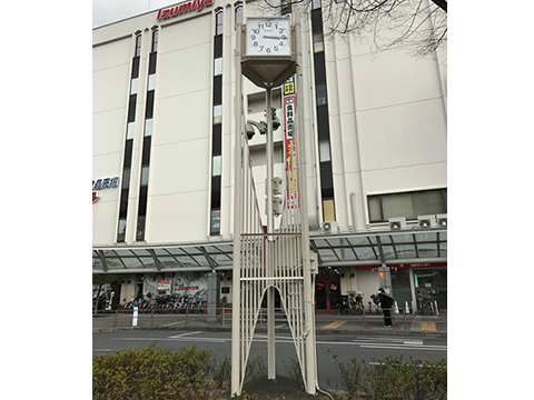 大阪府寝屋川市駅前の時計塔のボランティア